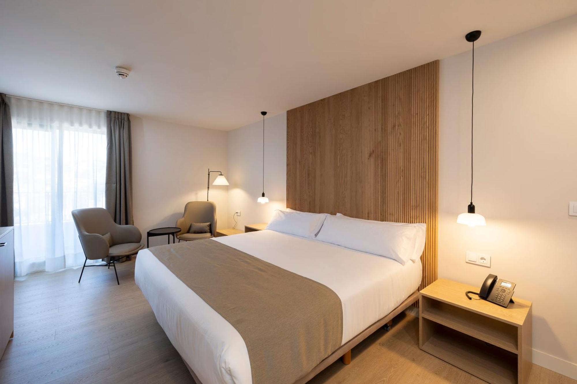 Hotel H4 Cangas 3 Superior Eksteriør billede