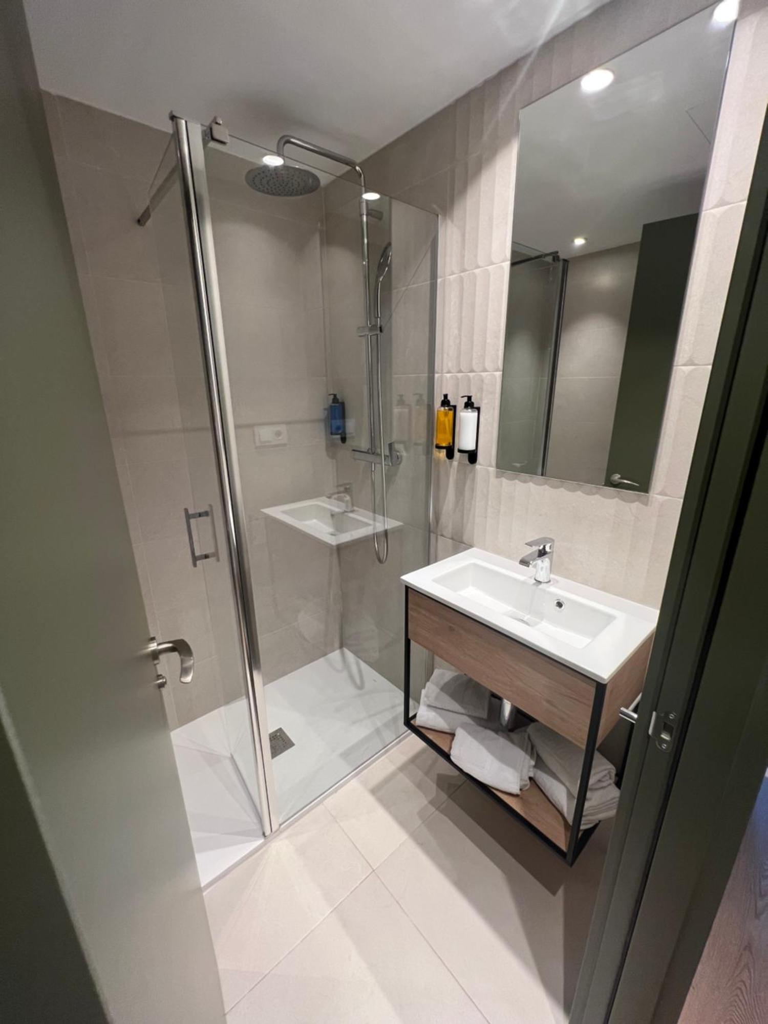 Hotel H4 Cangas 3 Superior Eksteriør billede
