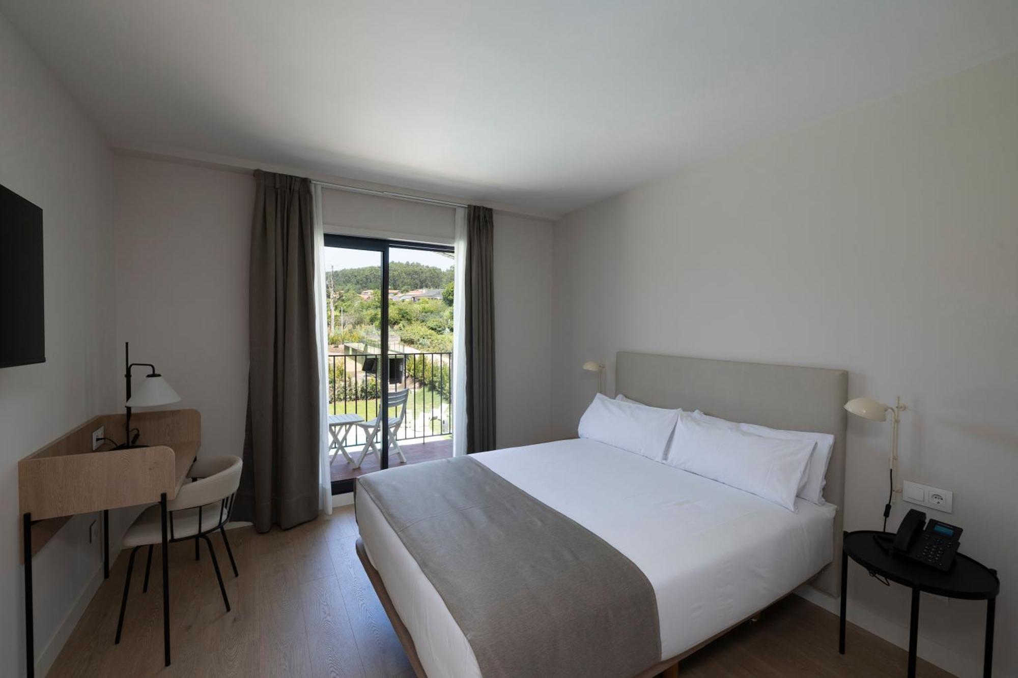 Hotel H4 Cangas 3 Superior Eksteriør billede